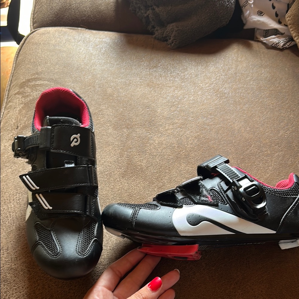 Peloton Black and Red Athletic Cycling Shoes with Velcro Straps